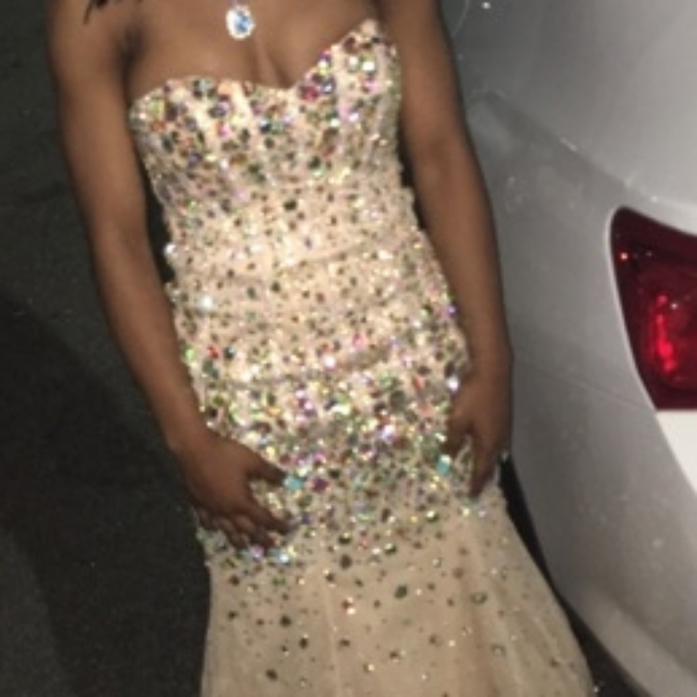 Prom Dress - Picture 2 of 4